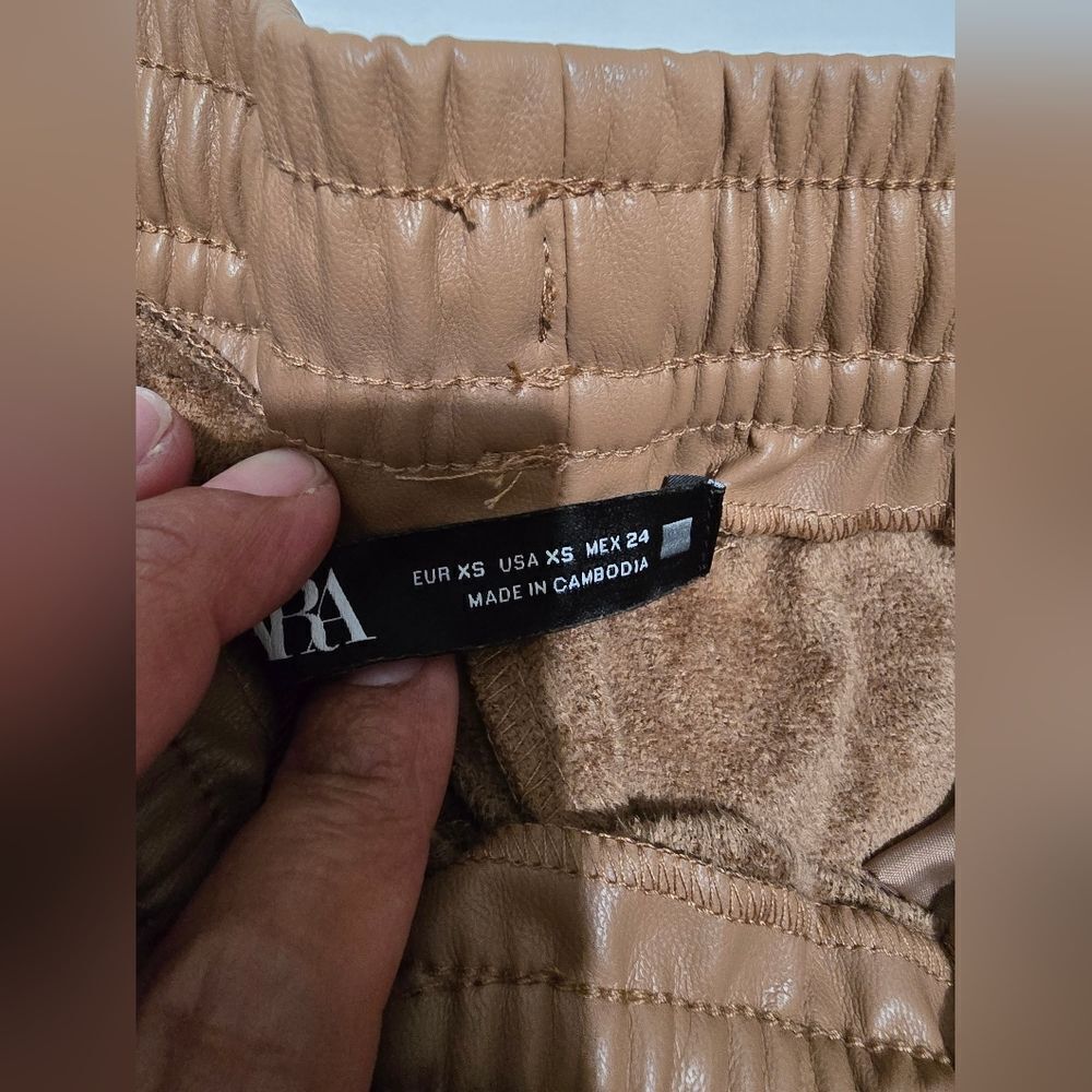 NWT Zara Drawstring Faux Leather Joggers  In Tan Size Xs - Picture 3 of 12